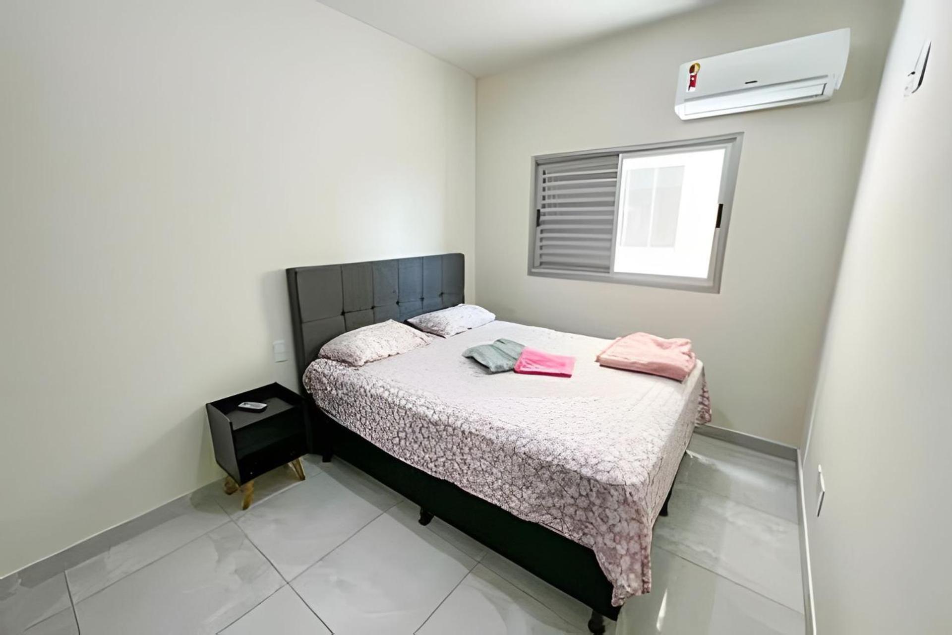 103 - Apartamento Completo Para Ate 5 Hospedes Patos de Minas Bagian luar foto